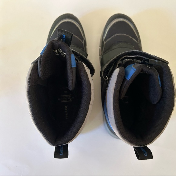 Boys Geox waterproof snow boots -worn twice - Picture 6 of 13